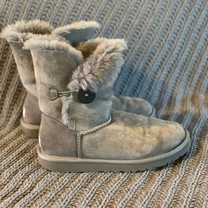 Women’s Bailey Button UGG